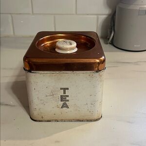 Elegant Tea Storage Tin with Copper Lid